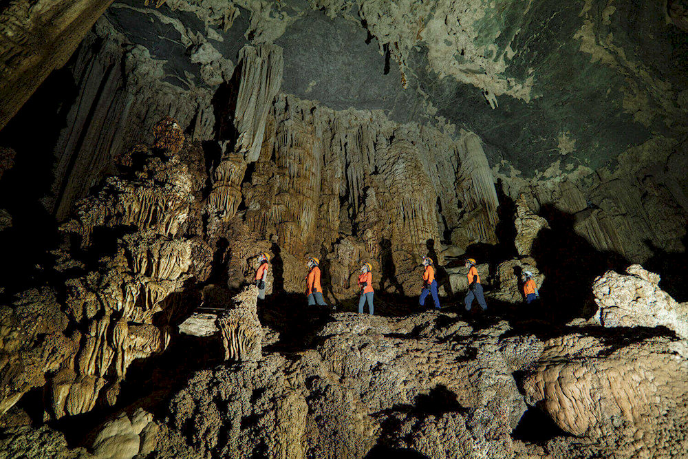 Exploring Tu Lan Cave Vietnam is a thrilling challenge for adventure enthusiasts